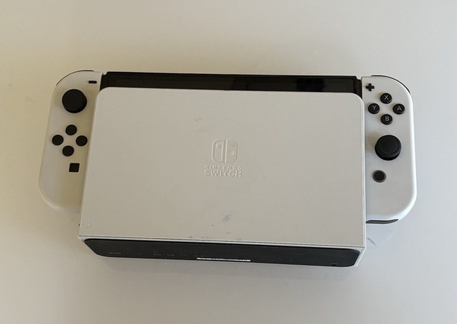 Nintendo Switch OLED Model HEG-001 Handheld Console – 64GB – White