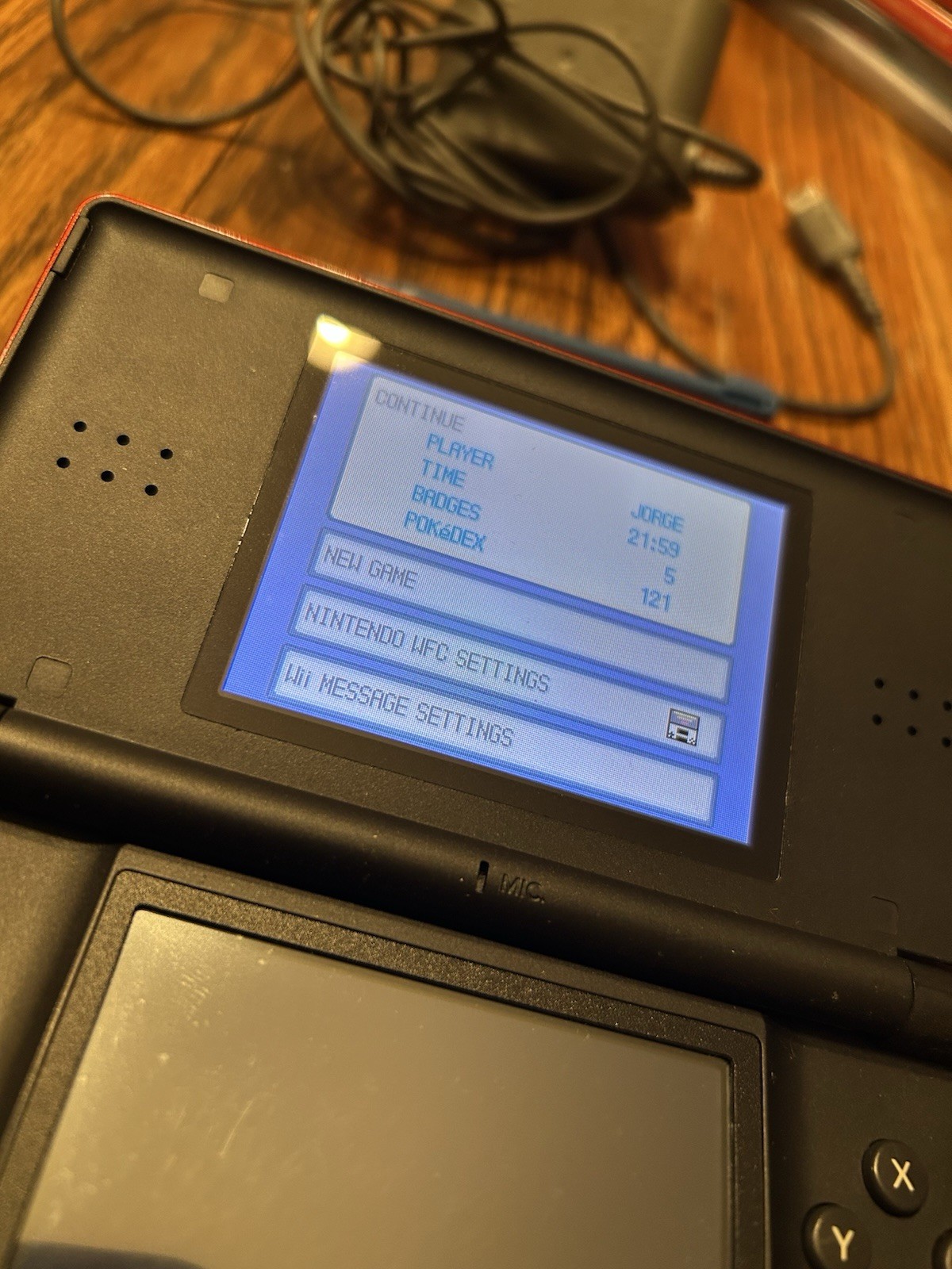 Nintendo DS Lite Crimson Handheld System Red/Black Charger Pokemon Platinum Auth
