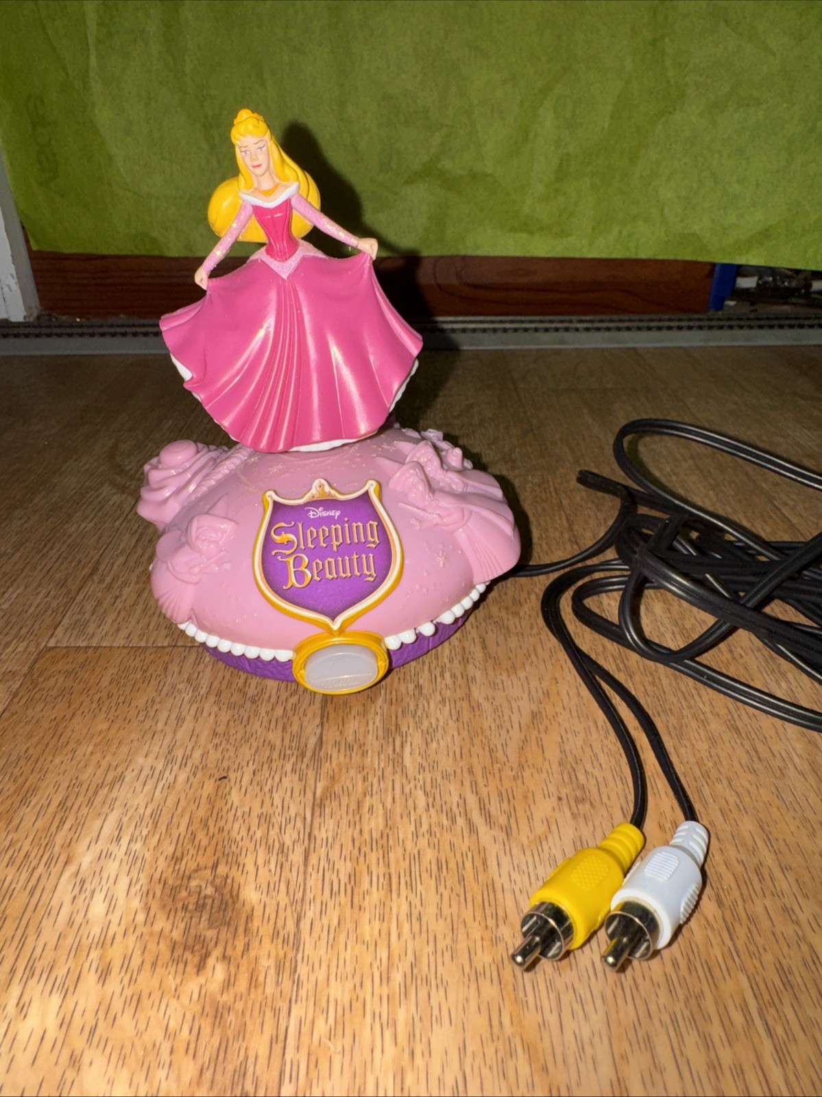 Disney Princess Sleeping Beauty Jakks Pacific Plug & Play TV Game 2007
