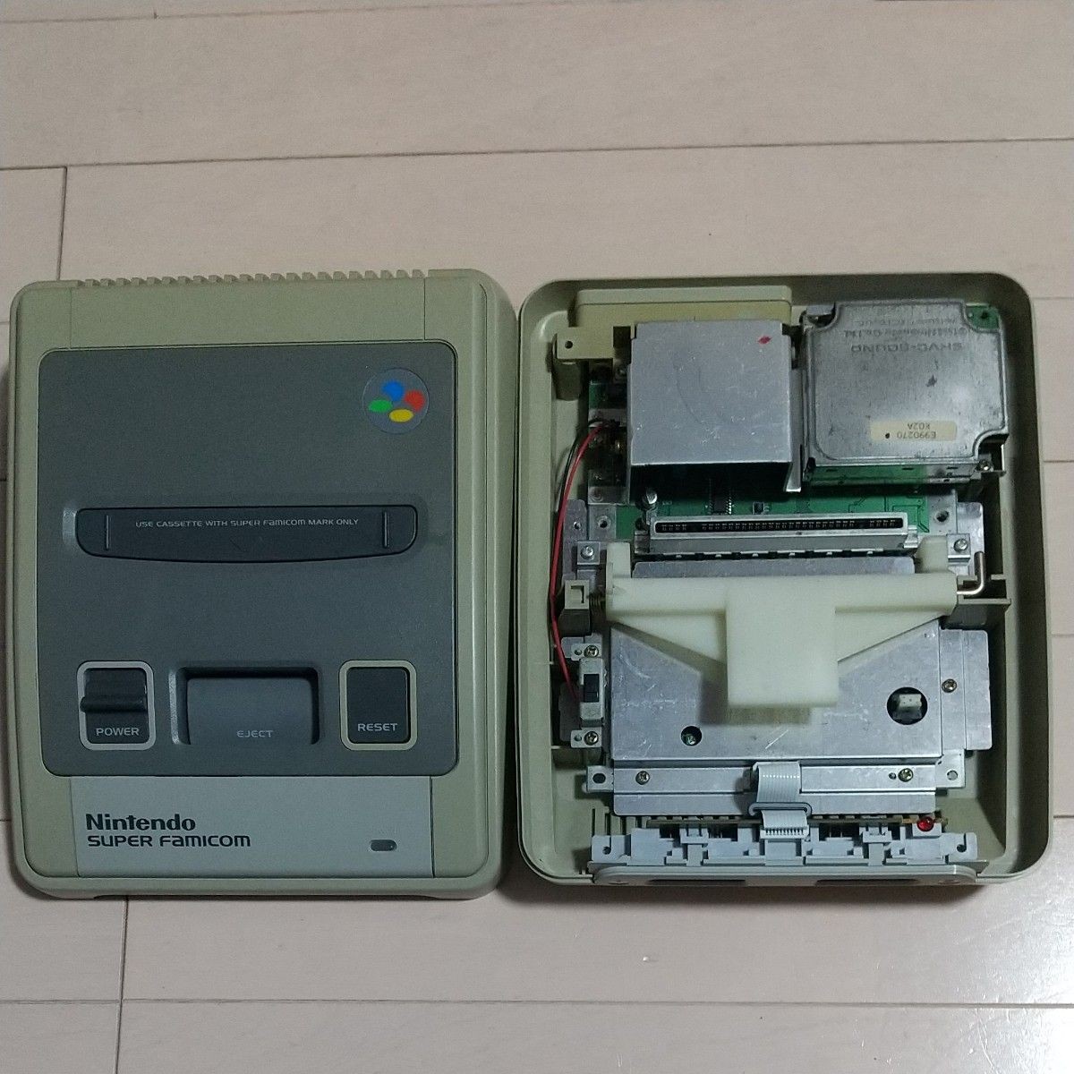Nintendo Super Famicom Complete Set Tested Working w/ 8 Games Japan SFC