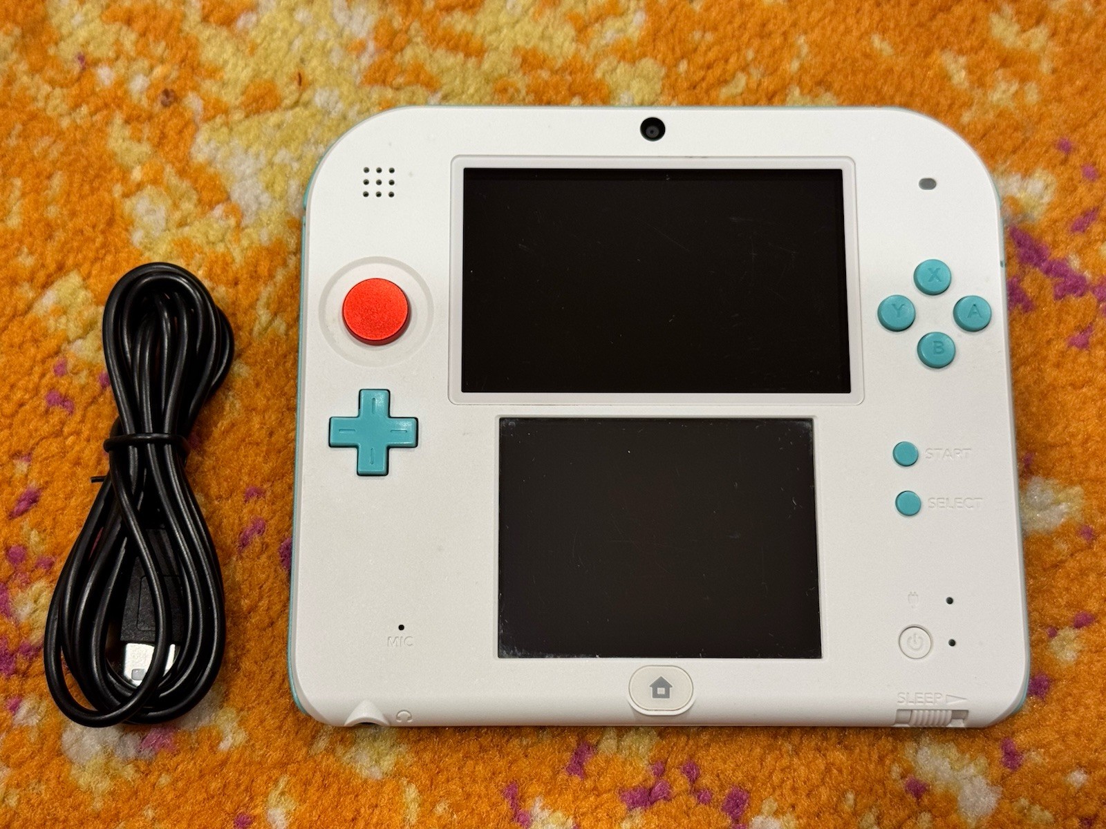 Nintendo 2DS – Sea Green Limited Edition – Tested & Works – Charger & Stylus