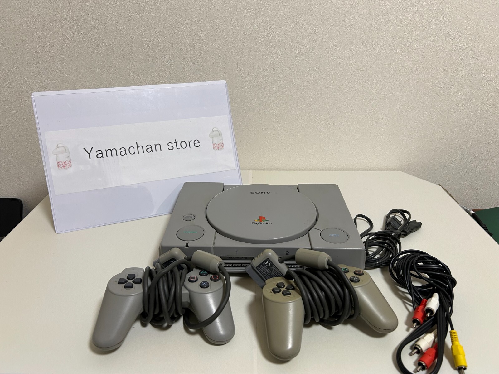 Sony Playstation SCPH-5500 PS1 + 2 Controller + AV/Power Cable Japan Tested