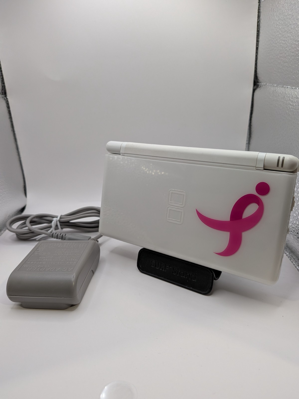 Nintendo DS Lite – Pink Ribbon White Special Edition – Tested & Works