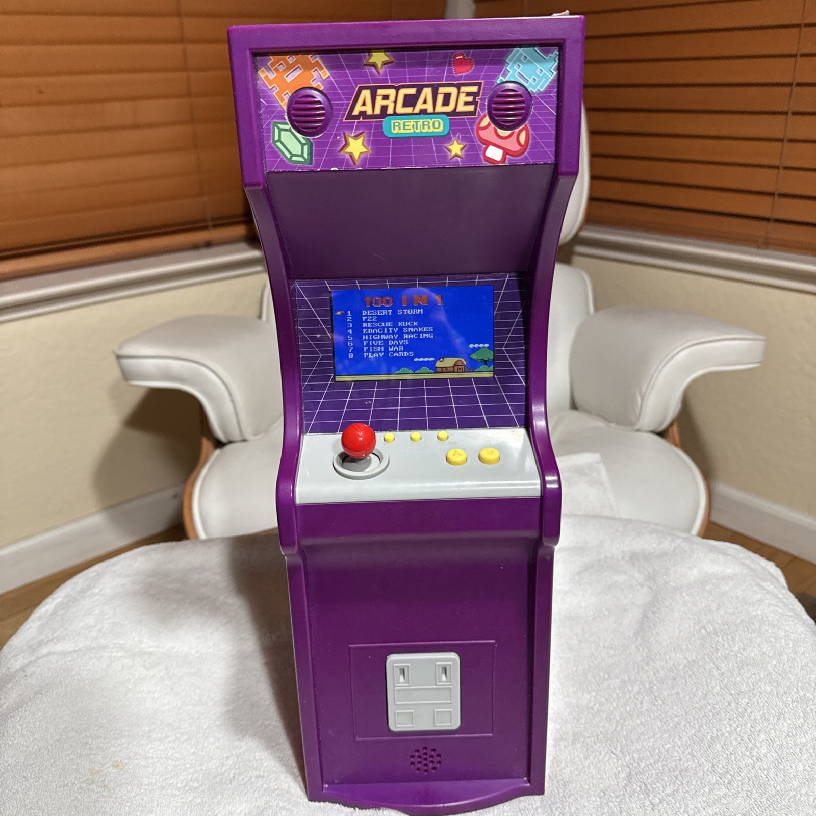 Working – Arcade Retro – 100 in 1 Upright VTG Game Console 1/4 scale 18″ tall