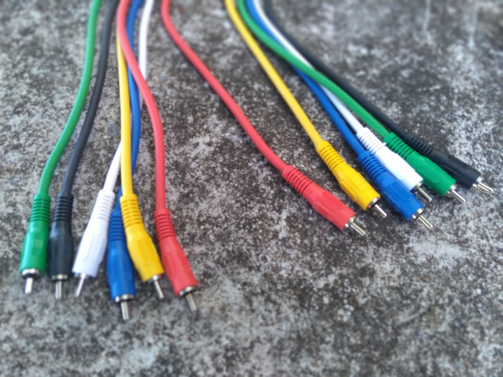 Peavey 5′ RCA MOLDED COLOR CODE