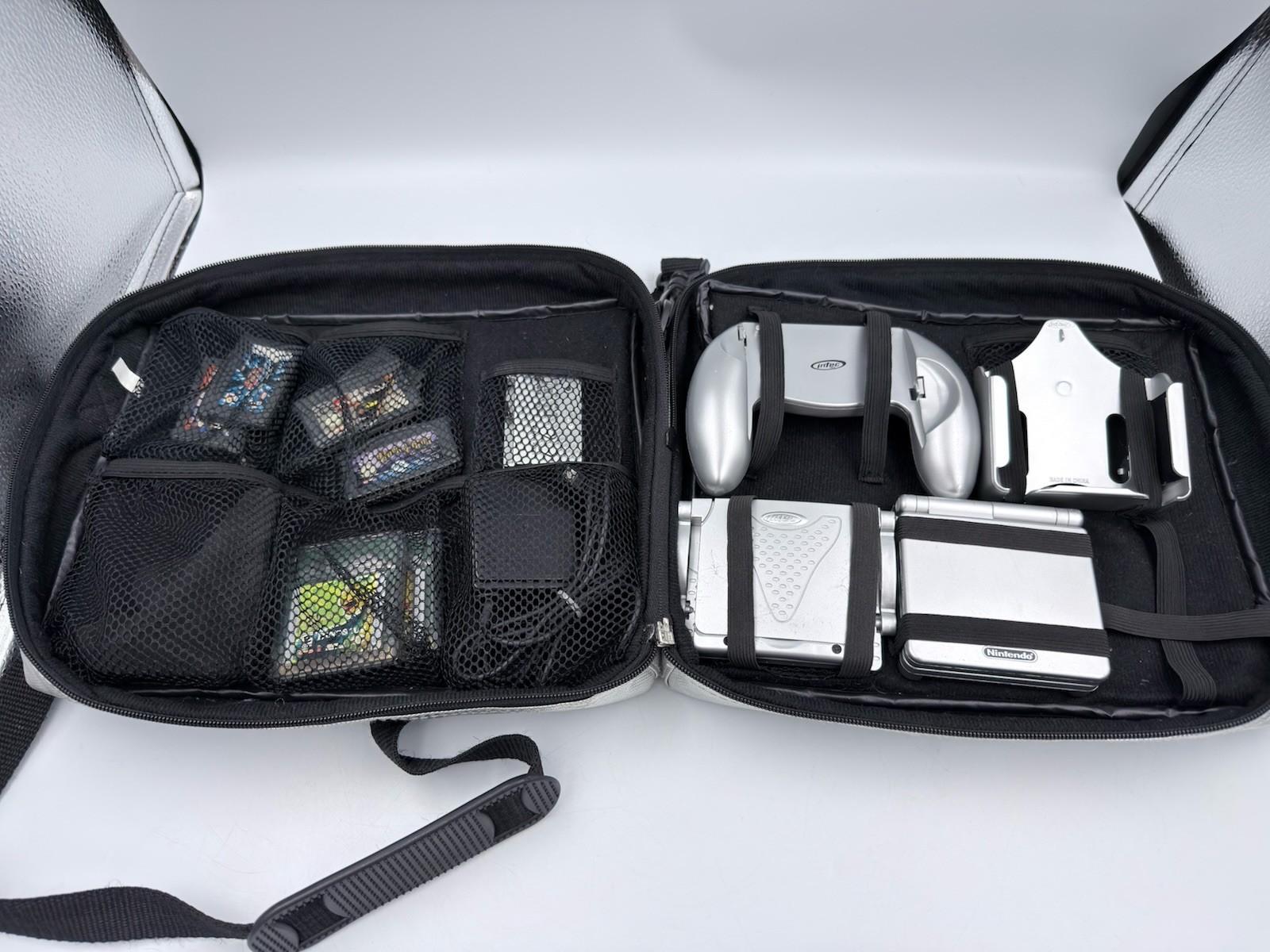 NICE 2002 Nintendo Gameboy Advance SP Silver AGS-001 w/7 Games and Accessories!
