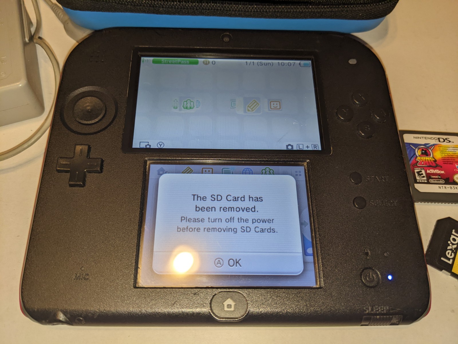 Nintendo 2DS Handheld Game Console System With Charger, Game & Case