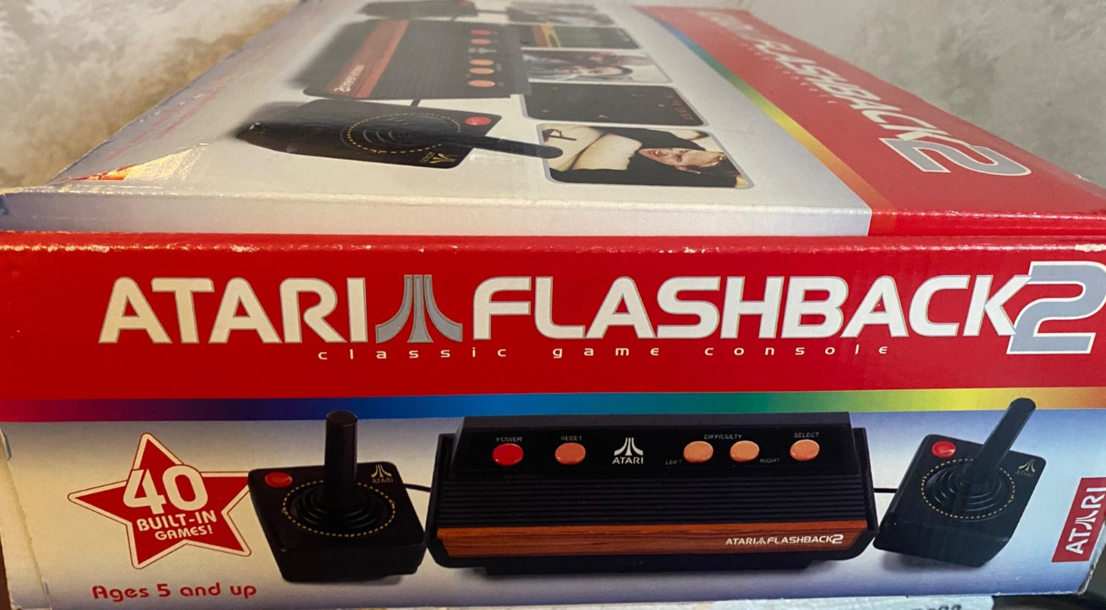 Atari Flashback 2 Classic Game Console complete w/ 40 Built-In Games-Tested-Mint