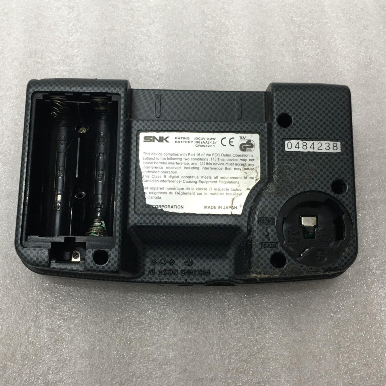 LOT OF 2 NeoGeo Pocket Color Systems – FOR PARTS