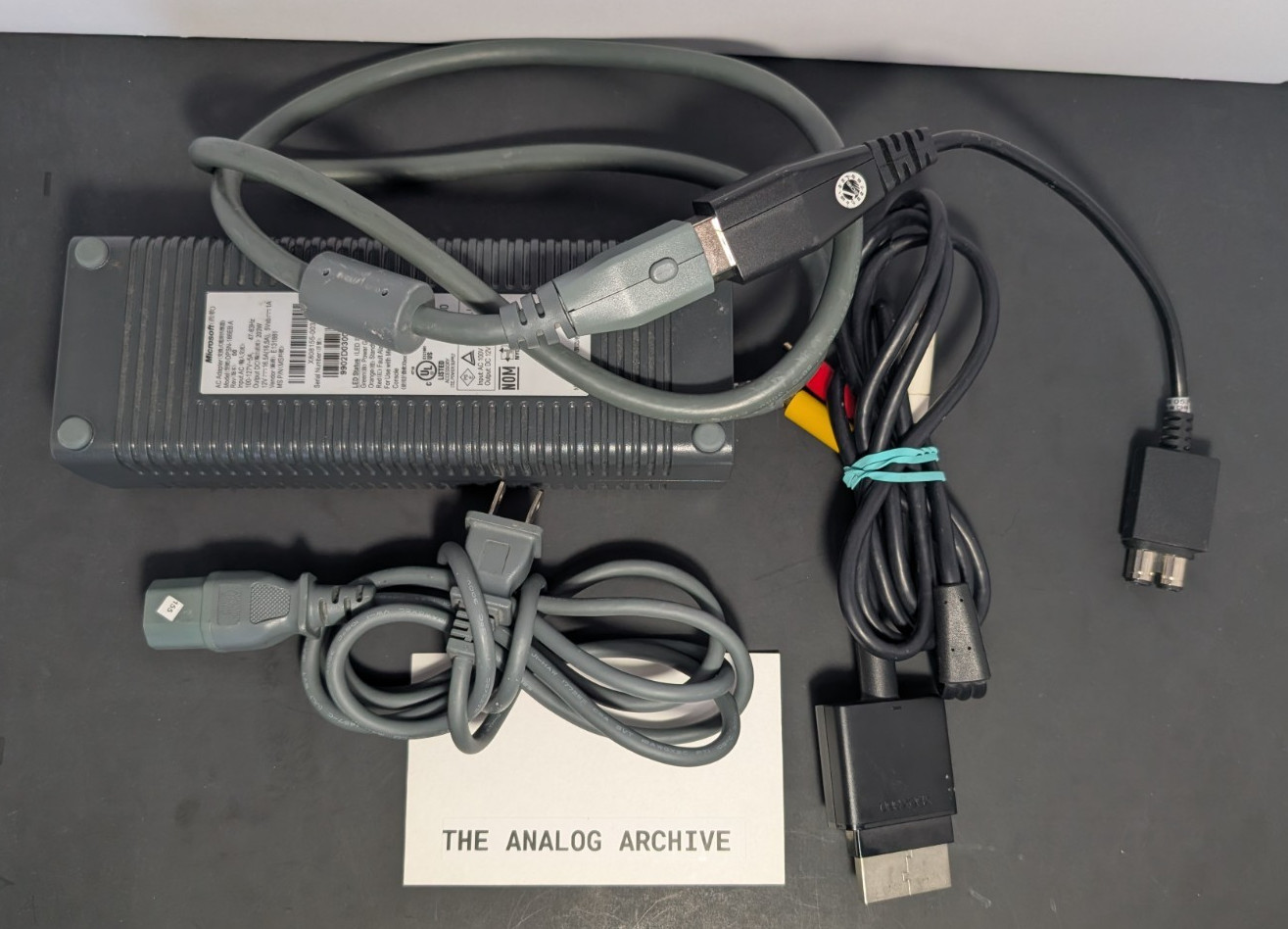 Xbox 360 S Console 250GB Bundle – 2 Controllers, Power Cable, Composite AV Cable