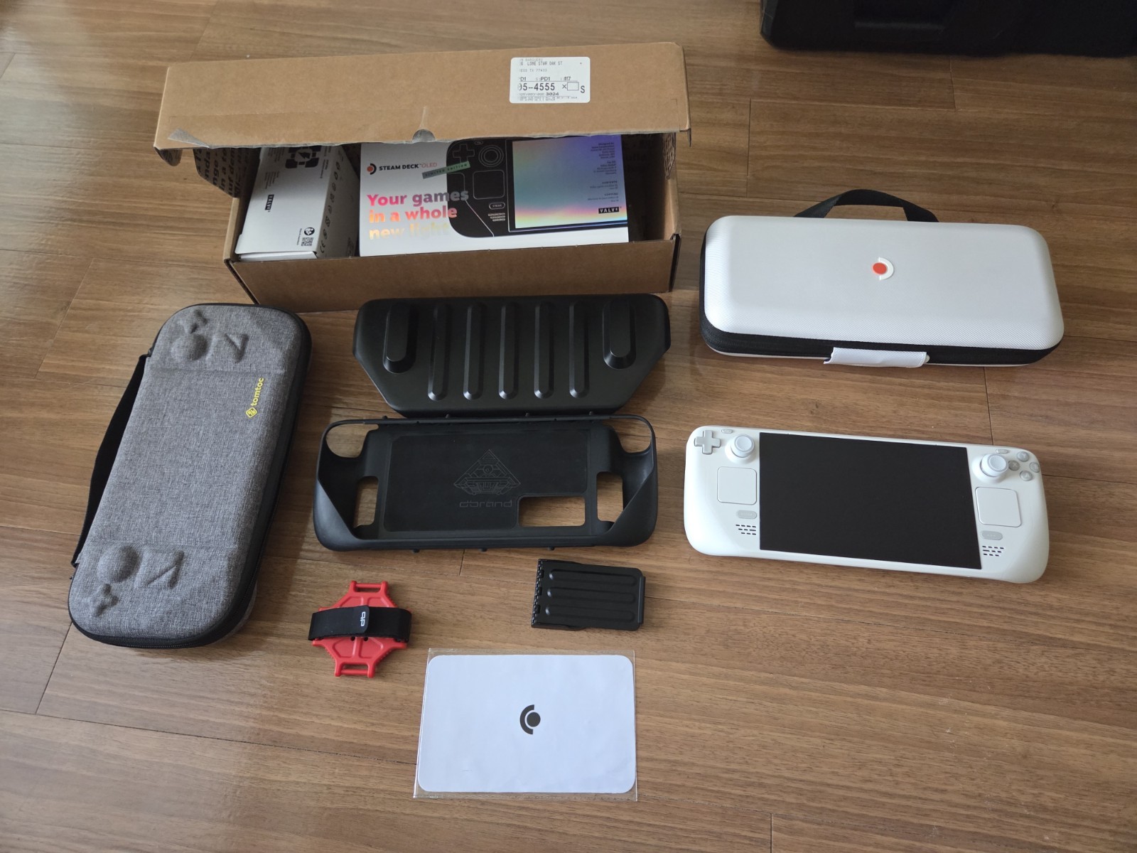 Steam Deck OLED 2TB Limited Edition – White With Killswitch Travel Kit