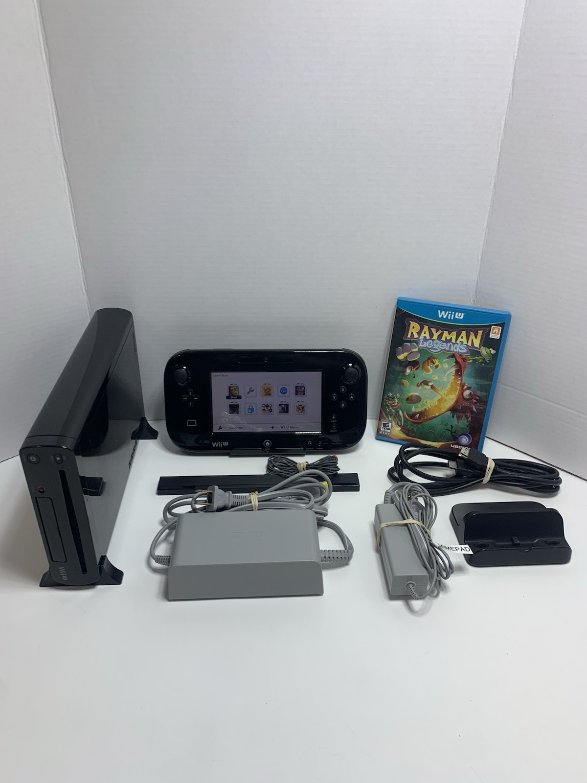 🔥Nintendo Wii U 32GB Black Console with Gamepad and Cables Complete Set & Game
