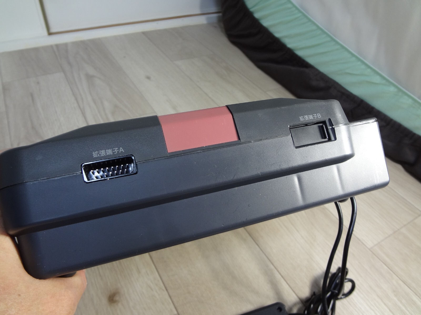 SHARP Twin Famicom AN-500B NES console – famicom is fine. disk system is Beltcut