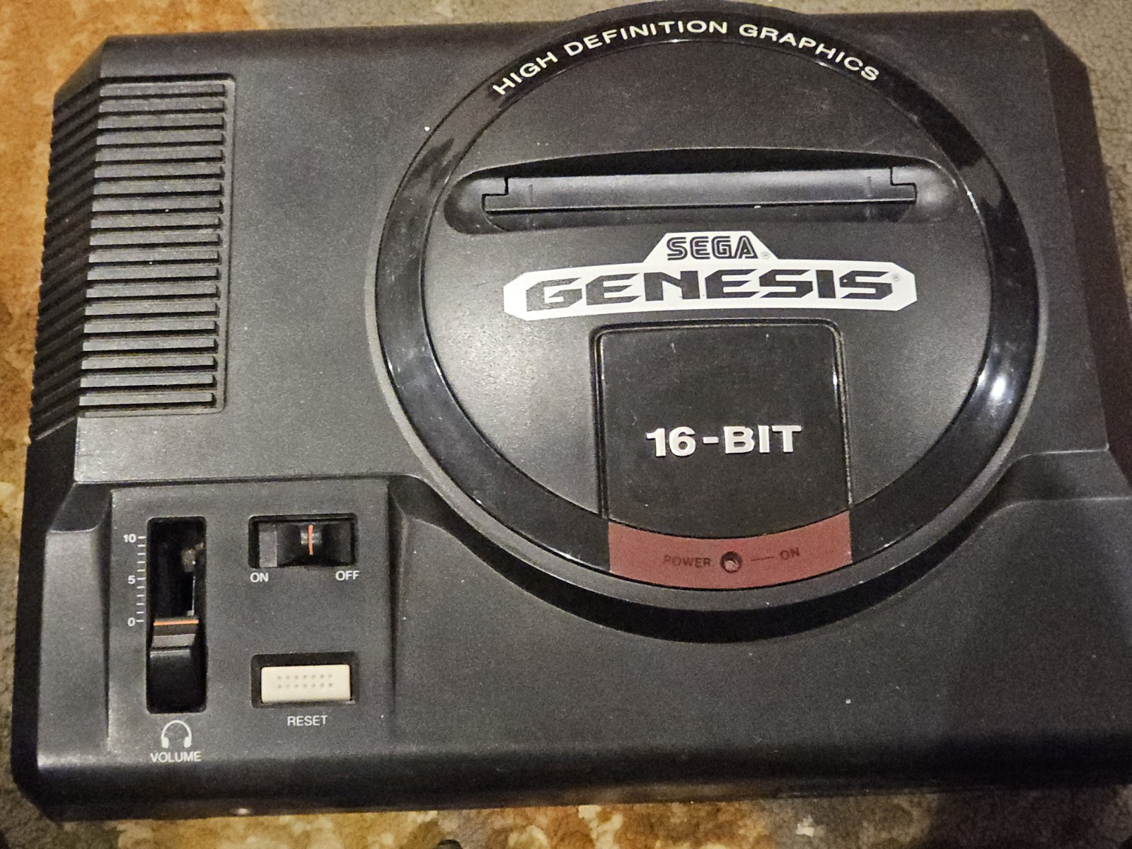 Original Sega Genesis System Model 1 Console Bundle + 2 games Sonic Tested works