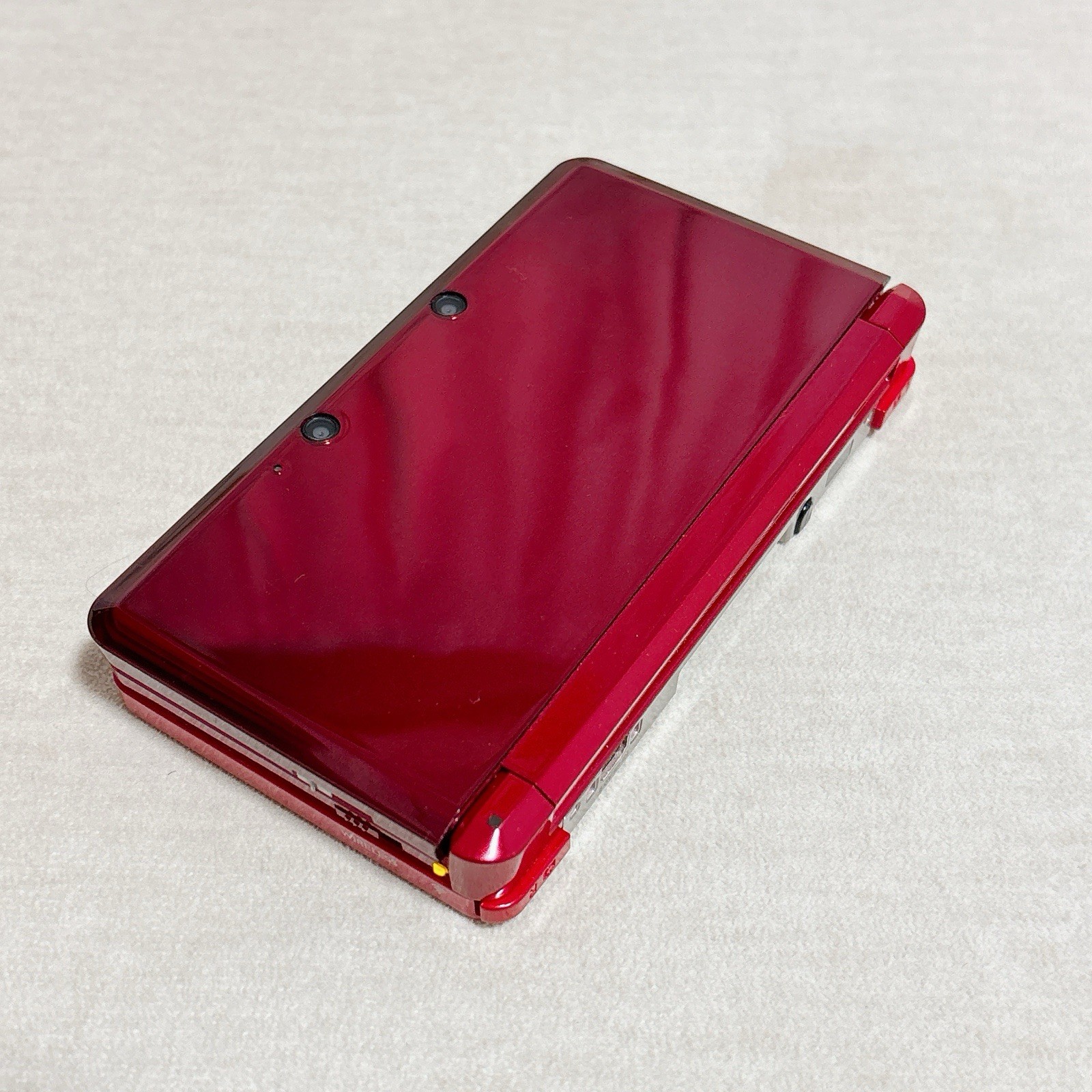 Nintendo 3DS Handheld System – Flame Red
