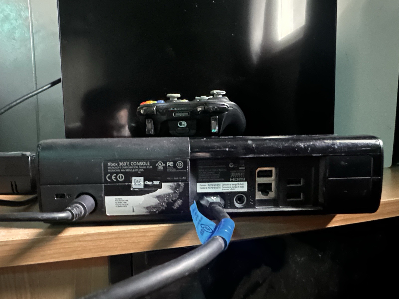 Microsoft Xbox 360 E 4GB Black Console w/ Controller,