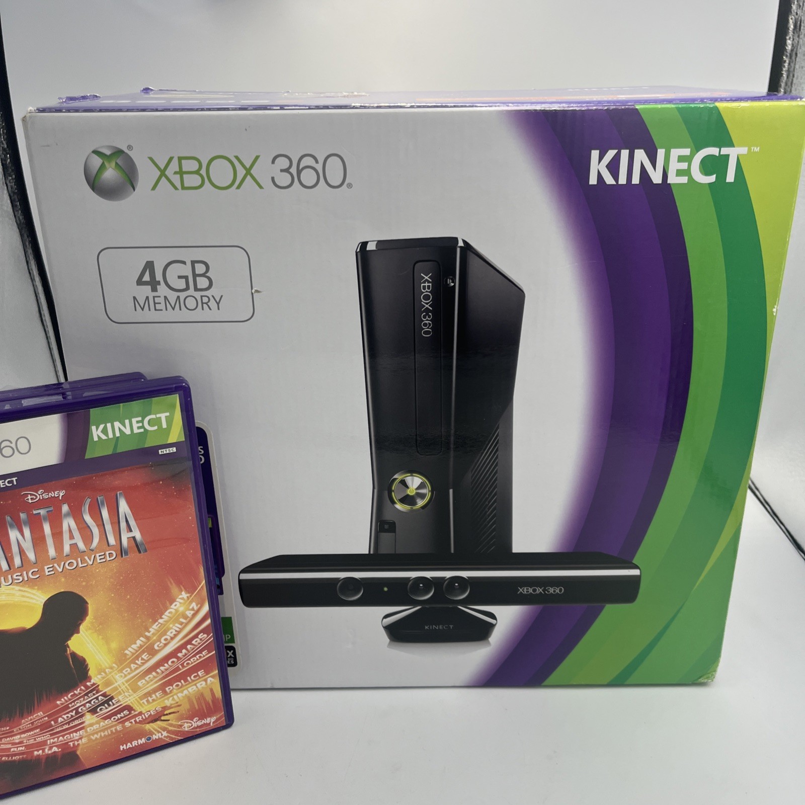 Microsoft Xbox 360 4GB Video Game Console System Kinect Bundle. All Included