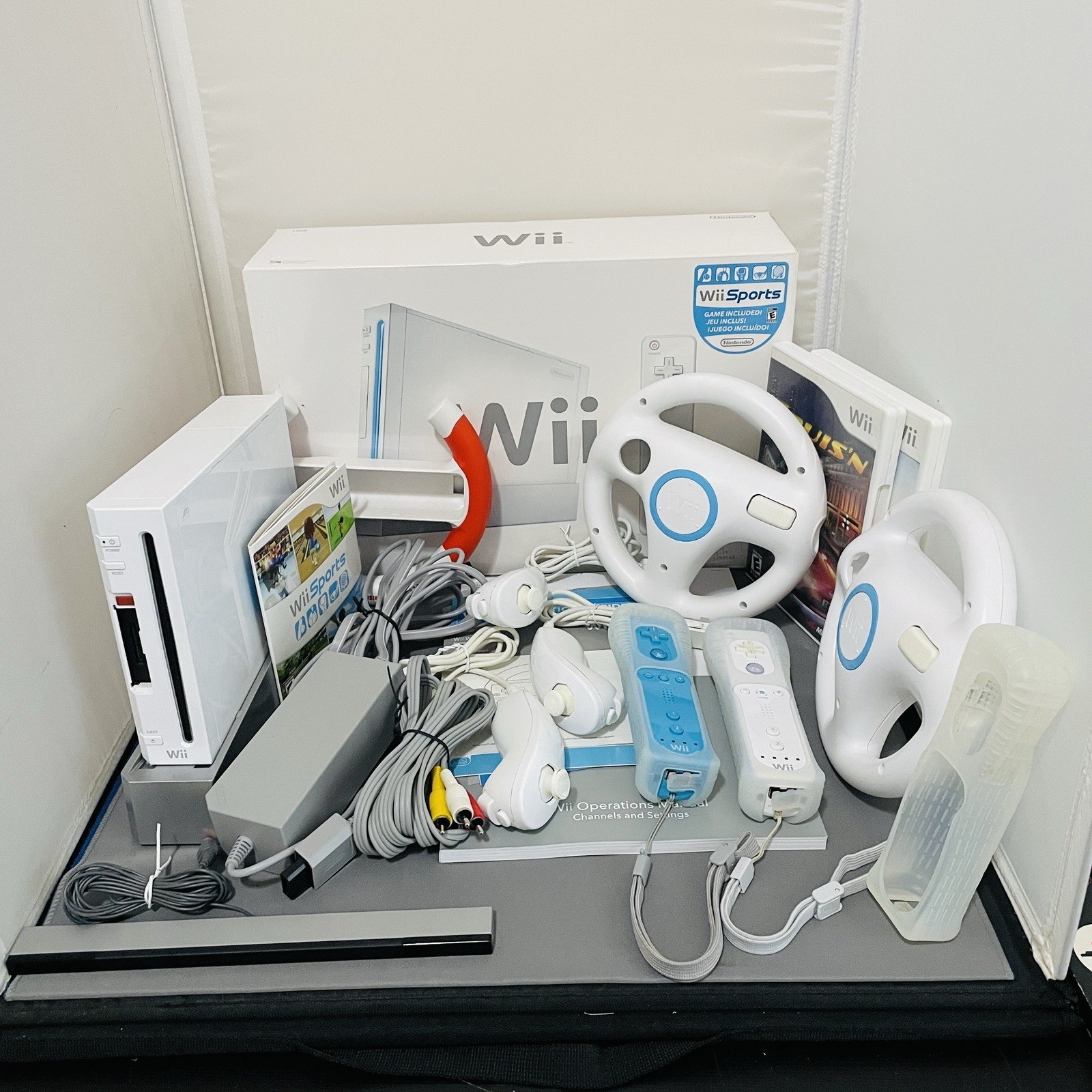 Nintendo Wii Console RVL-001 Complete In Box with Wii Sports Bundle & Extras