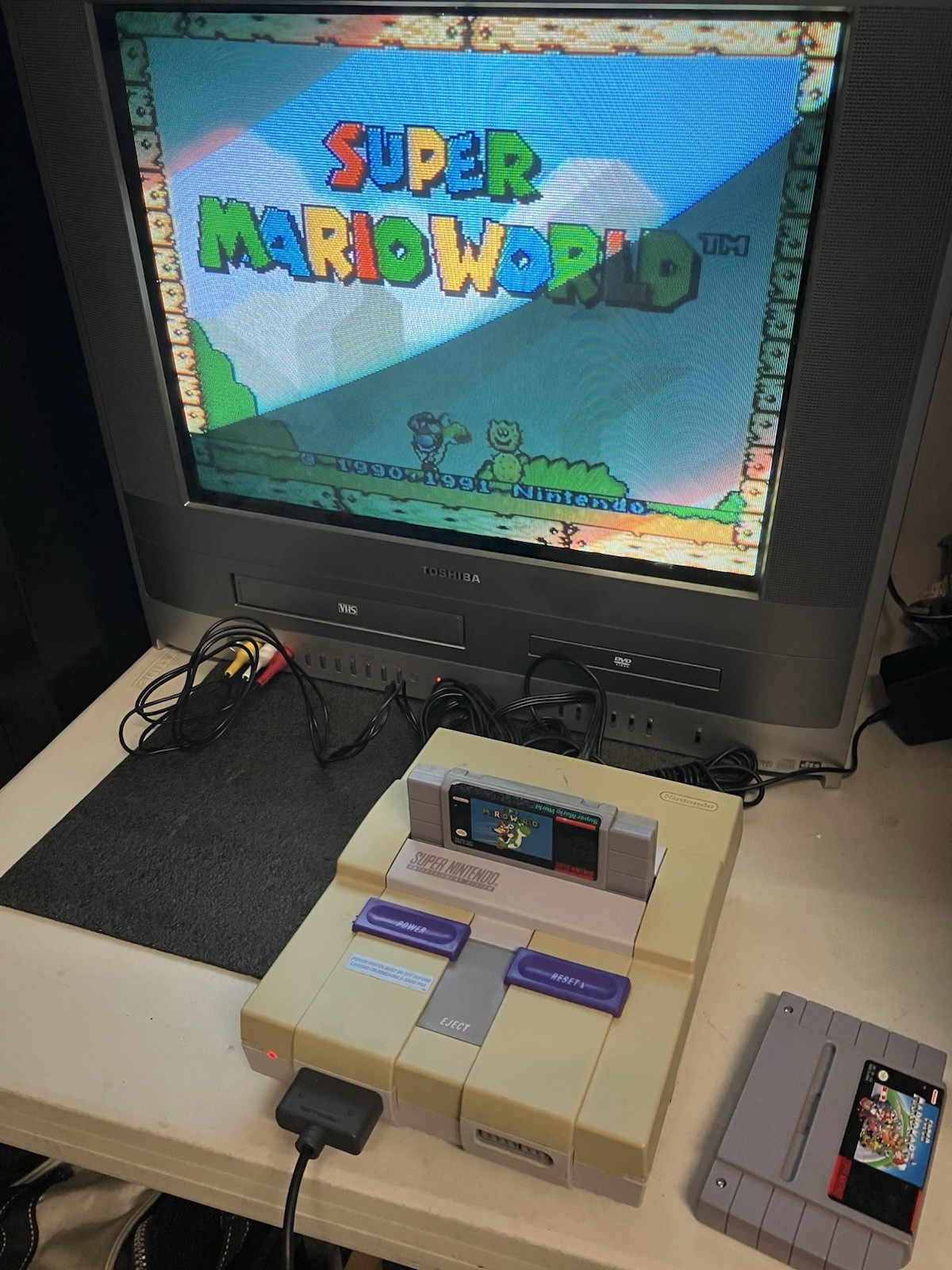 Super Nintendo SNES System Console Bundle W/ 10 Games Mario World Mario Kart