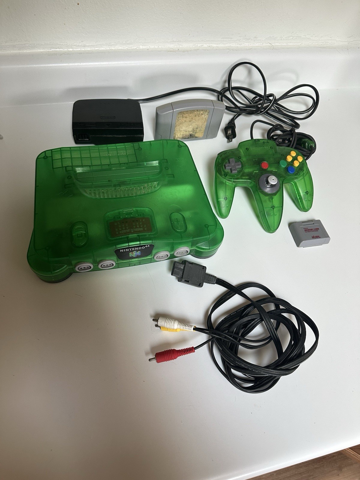 Nintendo 64 N64 Funtastic Jungle Green Console, AC Adapter, Expansion Pack, Game