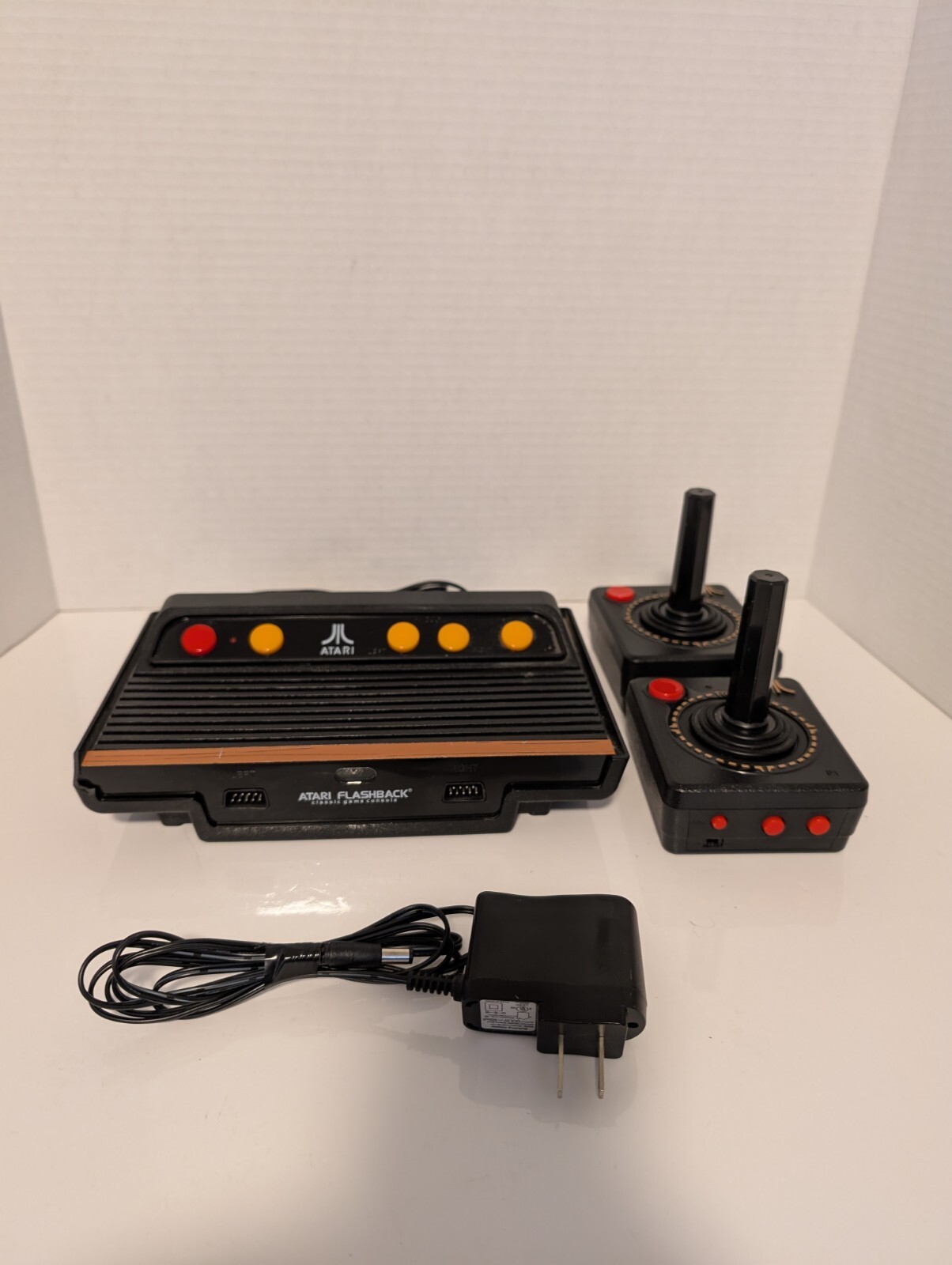 Atari Flashback 5 Classic Game Console + 2 Wireless Joystick Controllers & Cords