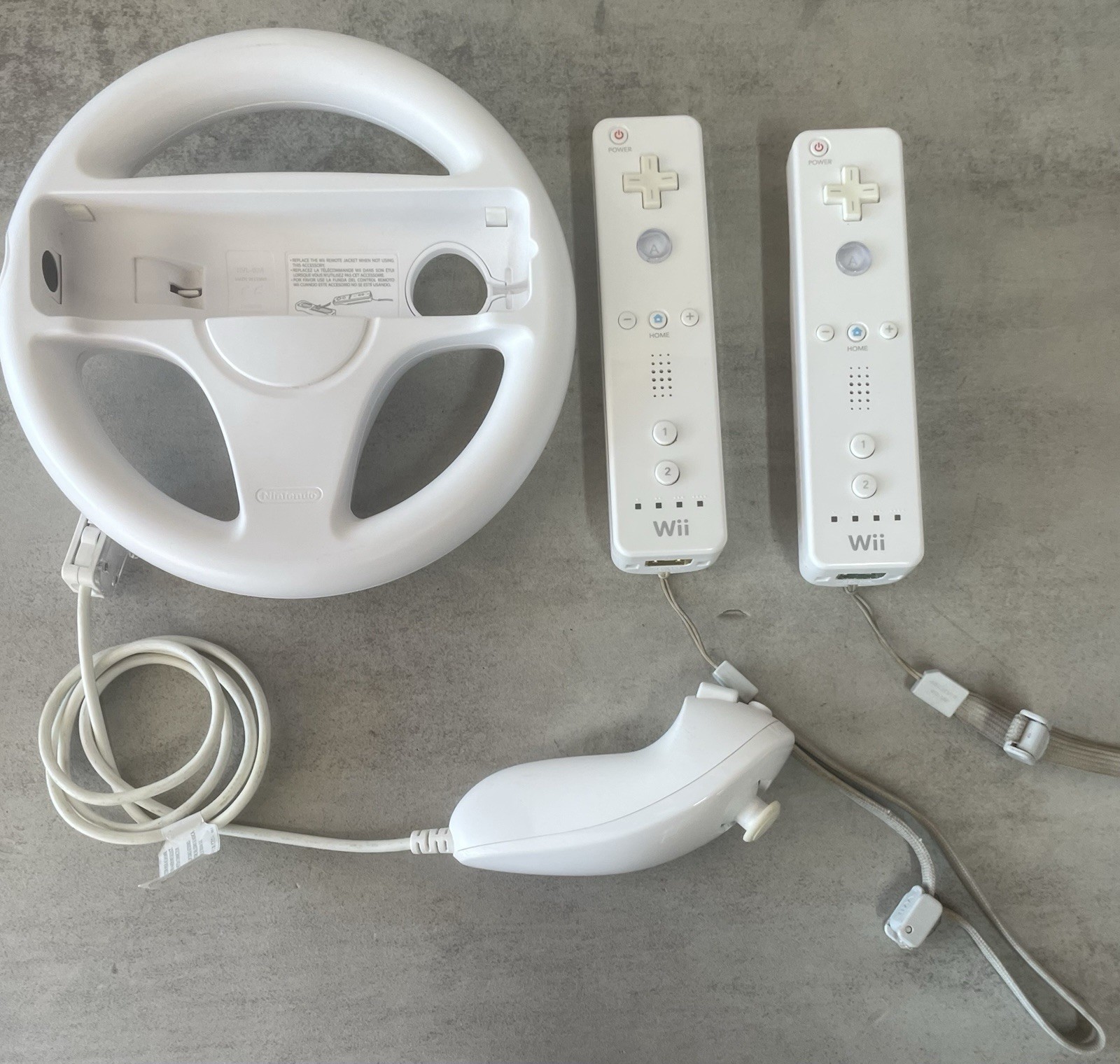 Nintendo Wii Console Bundle 10 Games 2 Remotes Nunchuk Wheel Tested