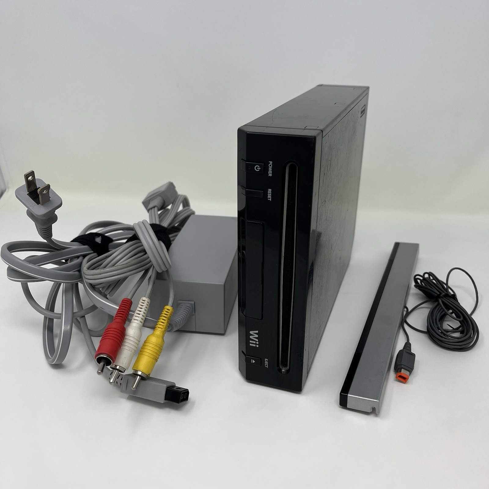 Nintendo Wii Black Console RVL-101 OEM Power AV Cable Sensor Bar Tested Works