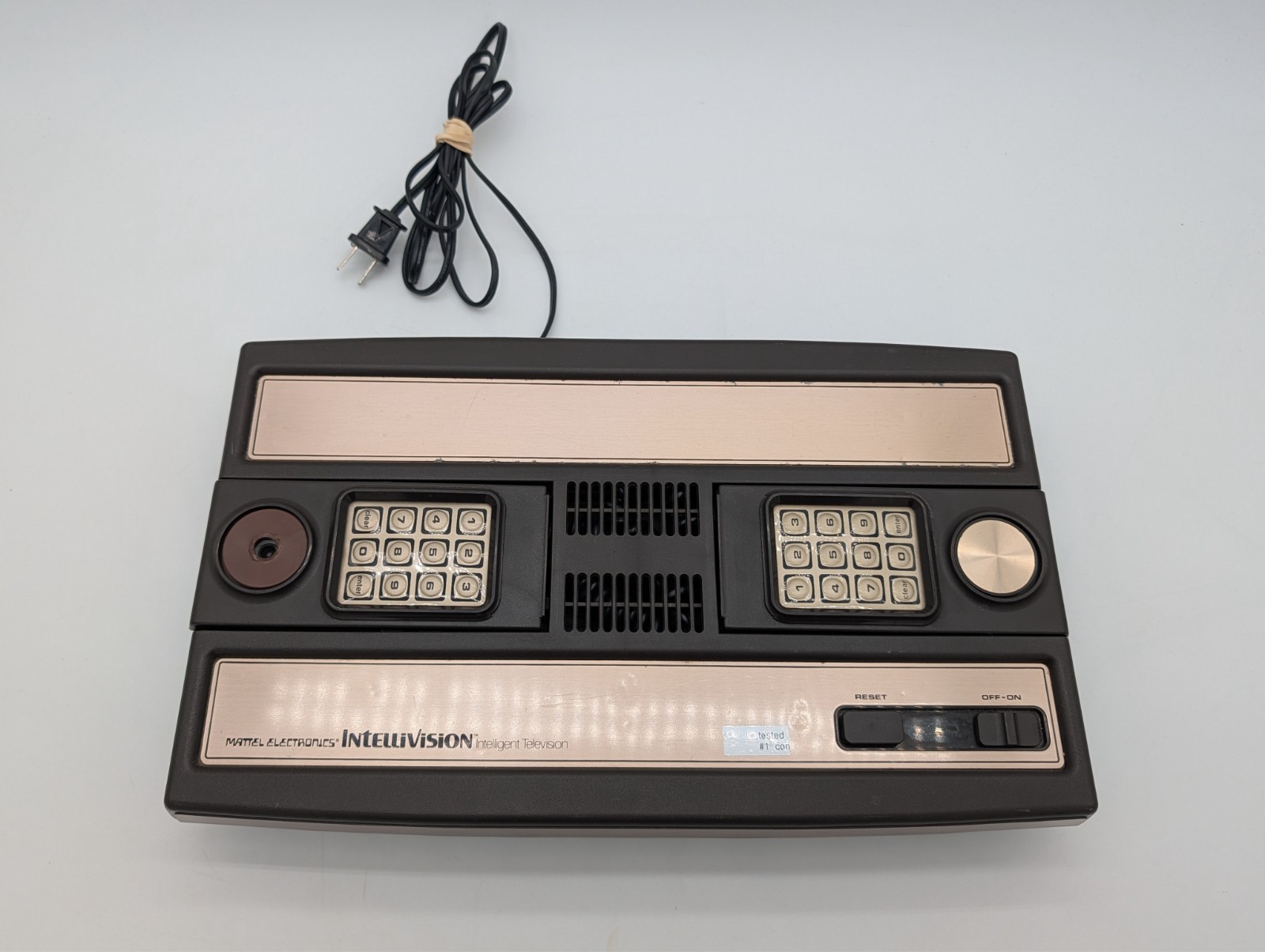 Mattel Intellivision Console Model 2609 – Tested & Works – Controller 1 INOP