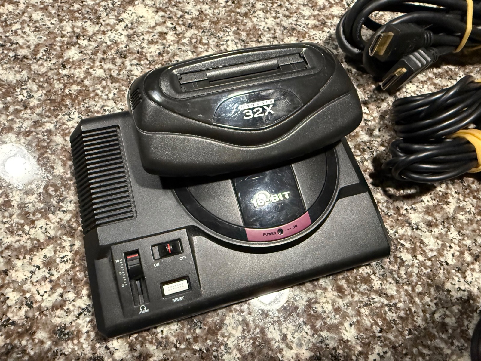 32X Genesis mini, US version. Ultra Rare!
