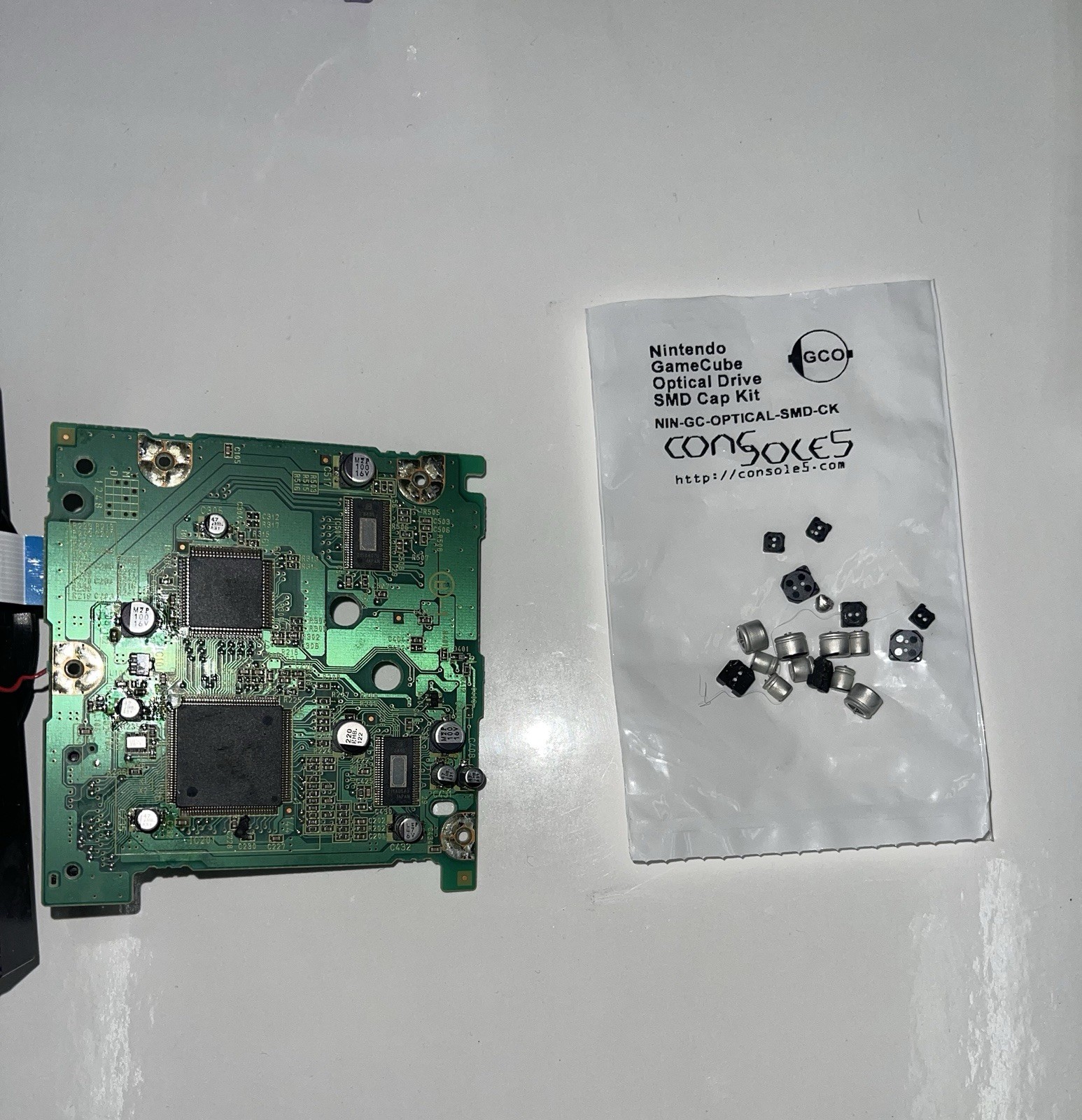 Nintendo GameCube DOL-001 Indigo Metroid Prime CIB Recapped Optical Drive Board