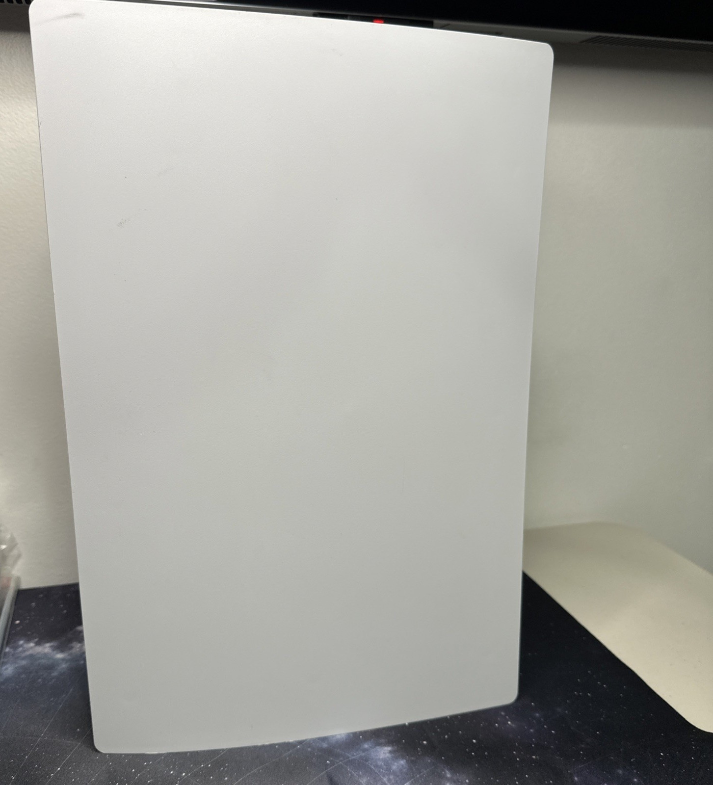 Sony PS5 OG Digital Edition Console – 825GB – Used -No Stand and No Original Box