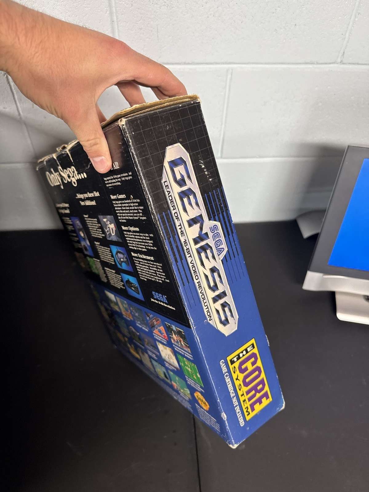 Original SEGA GENESIS Console model 1 core System with box FREE SHIPPING