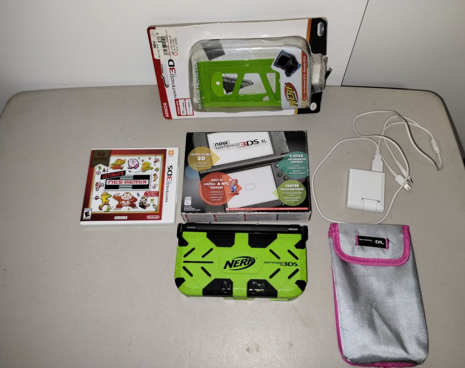 New Nintendo 3ds XL With Original Box. Good condition.