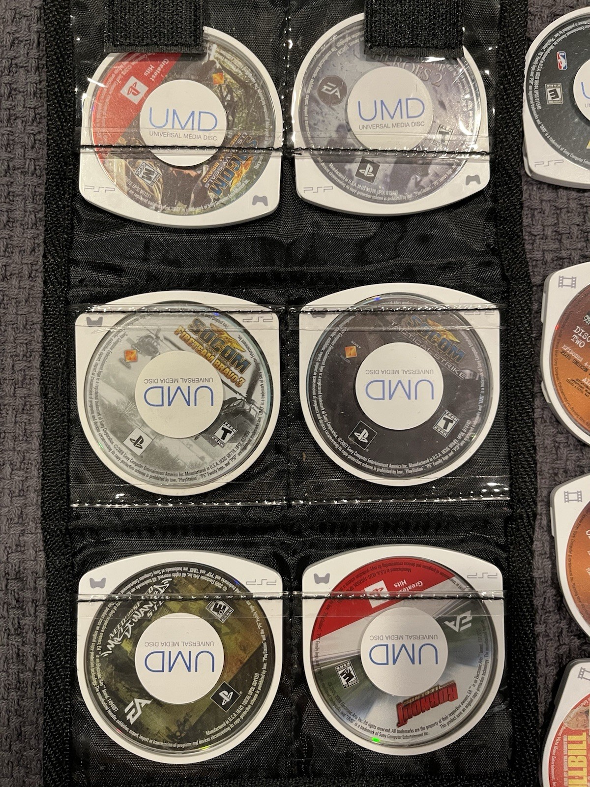 Sony PSP 3000 Slim Silver Huge Bundle W/games, Movies , Hard Case & more