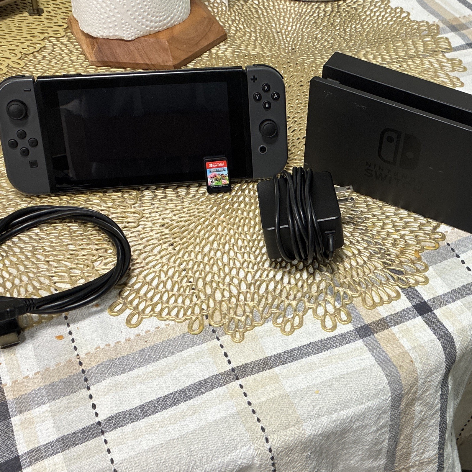 Nintendo Switch HAC-001 Hybrid Console Gray Joy-Con Dock HDMI AC Adapter 32GB