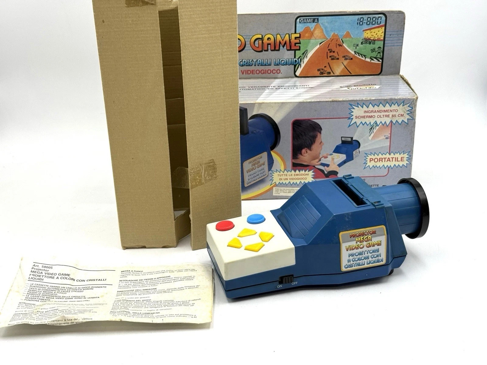 1988 PLAYTIME LIGHT GAMES PROJECTOR LCD SCREEN HANDHELD NOS + 3 Games # HD