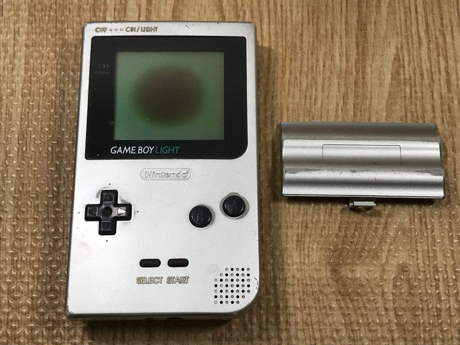 GameBoy Light Silver Console Nintendo Japan – With Defects LG9231