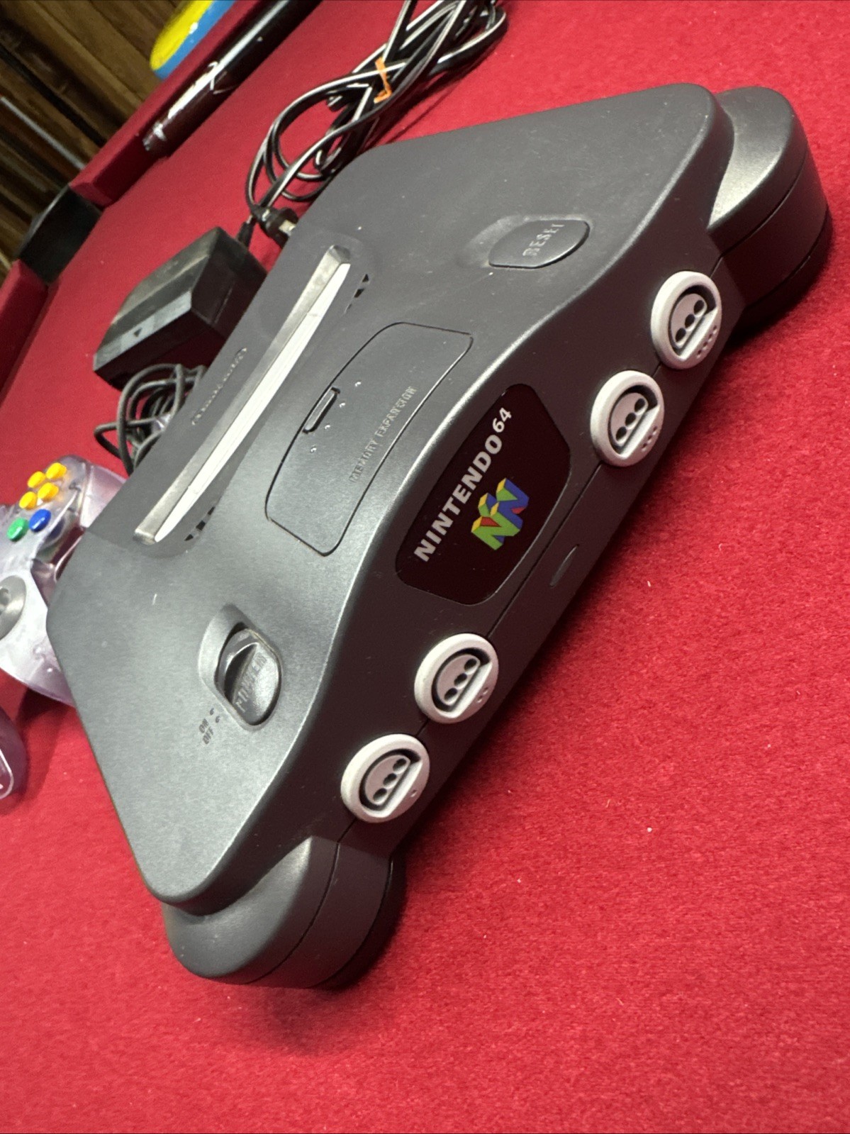 N64 Console Bundle Nintendo 64: Mario Kart 64 + 3 More Games. Tight Sticks. OEM