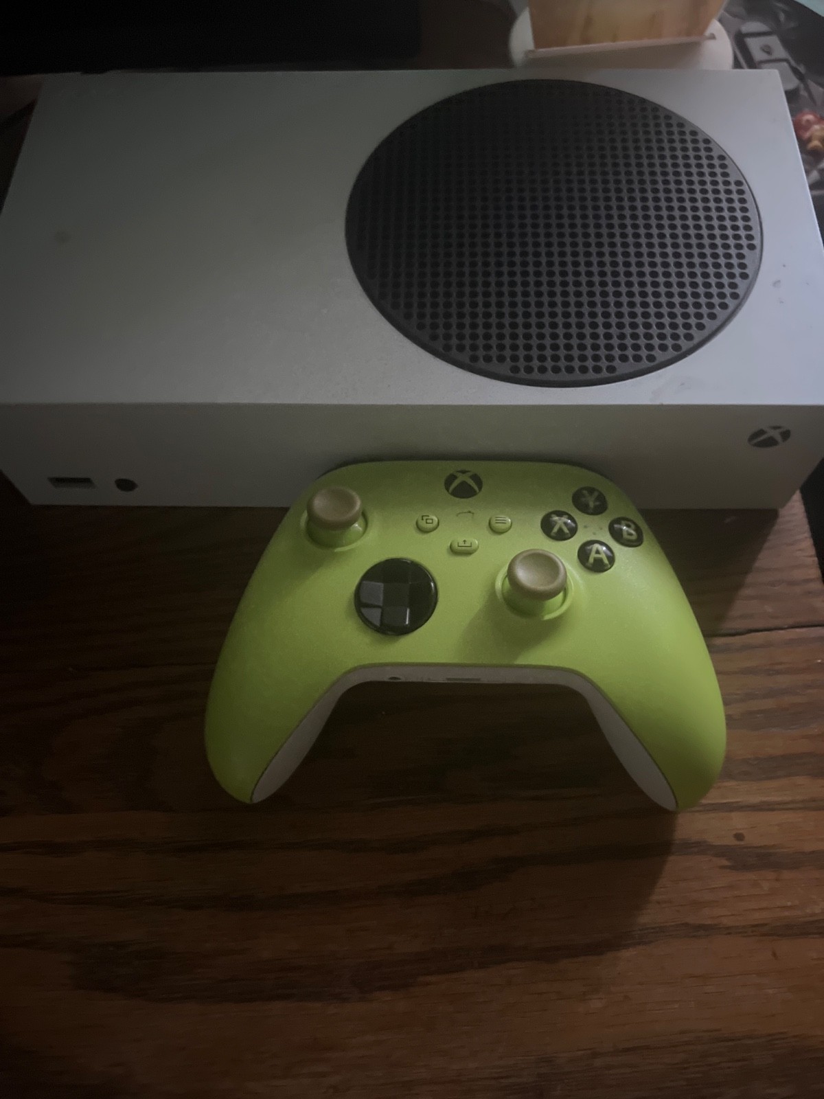 Xbox series s digital version (read description)