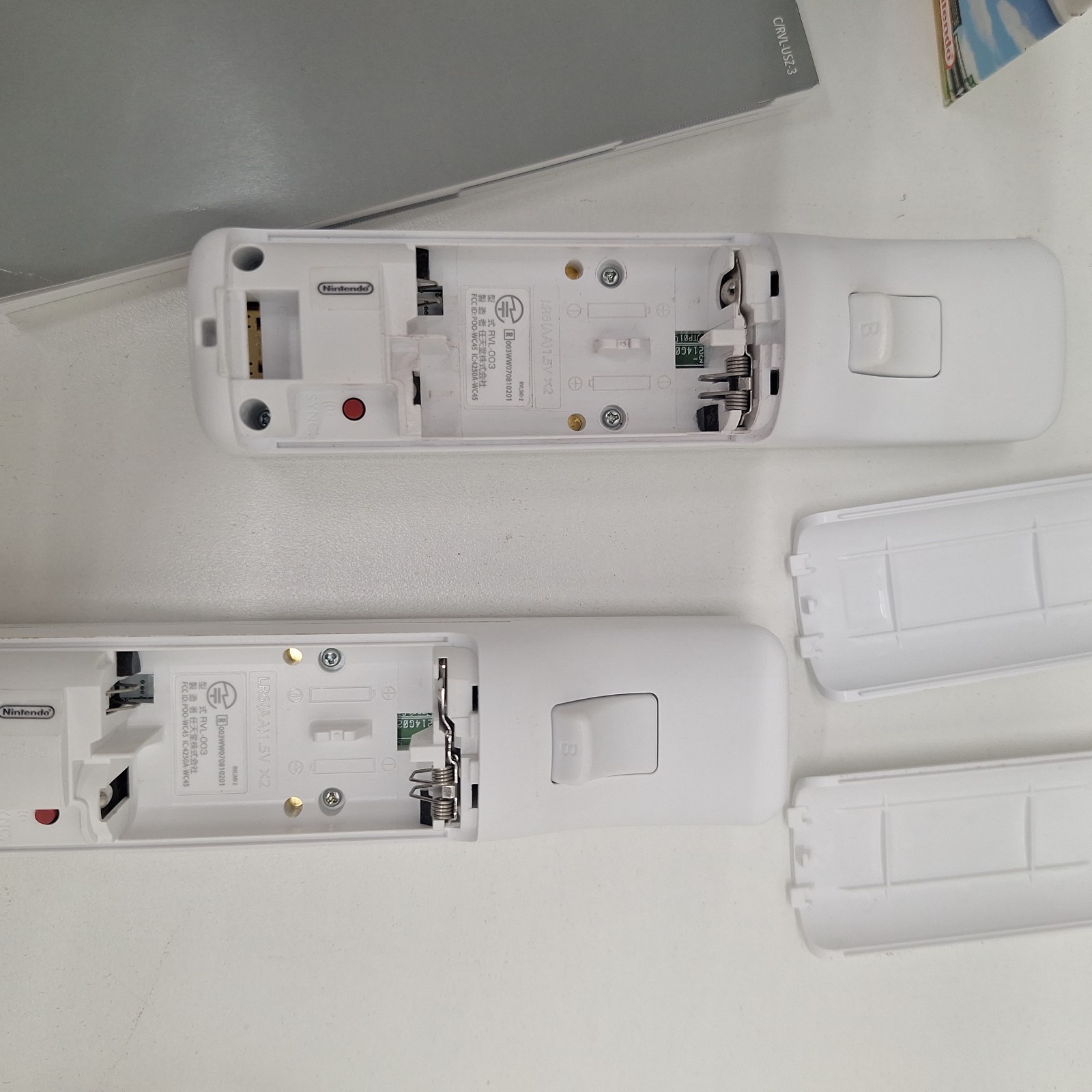 Nintendo Wii Console Complete In Box with Wii Sports Bundle – White [Tested]