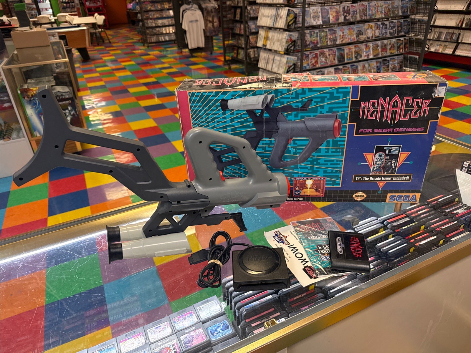 Sega Genesis Menacer Gun With Box, Sensor, Game & All Parts