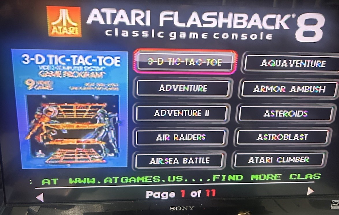 Atari Flashback 8 Classic Gaming Console W/105 Retro Games Preloaded 2 Joystk
