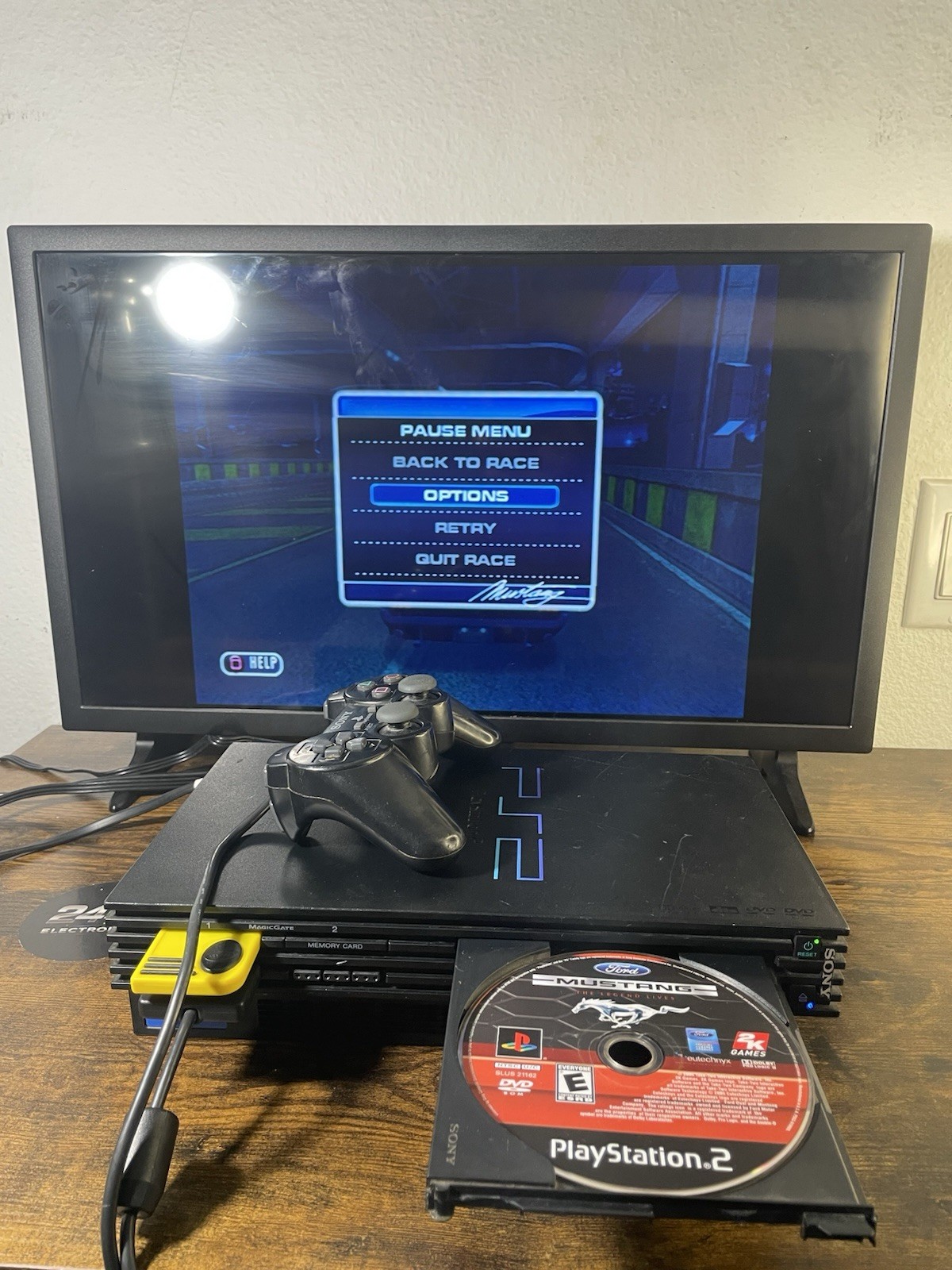 Sony PlayStation 2 PS2 Console SCPH-30001 R Black w Controller AV/Power TESTED