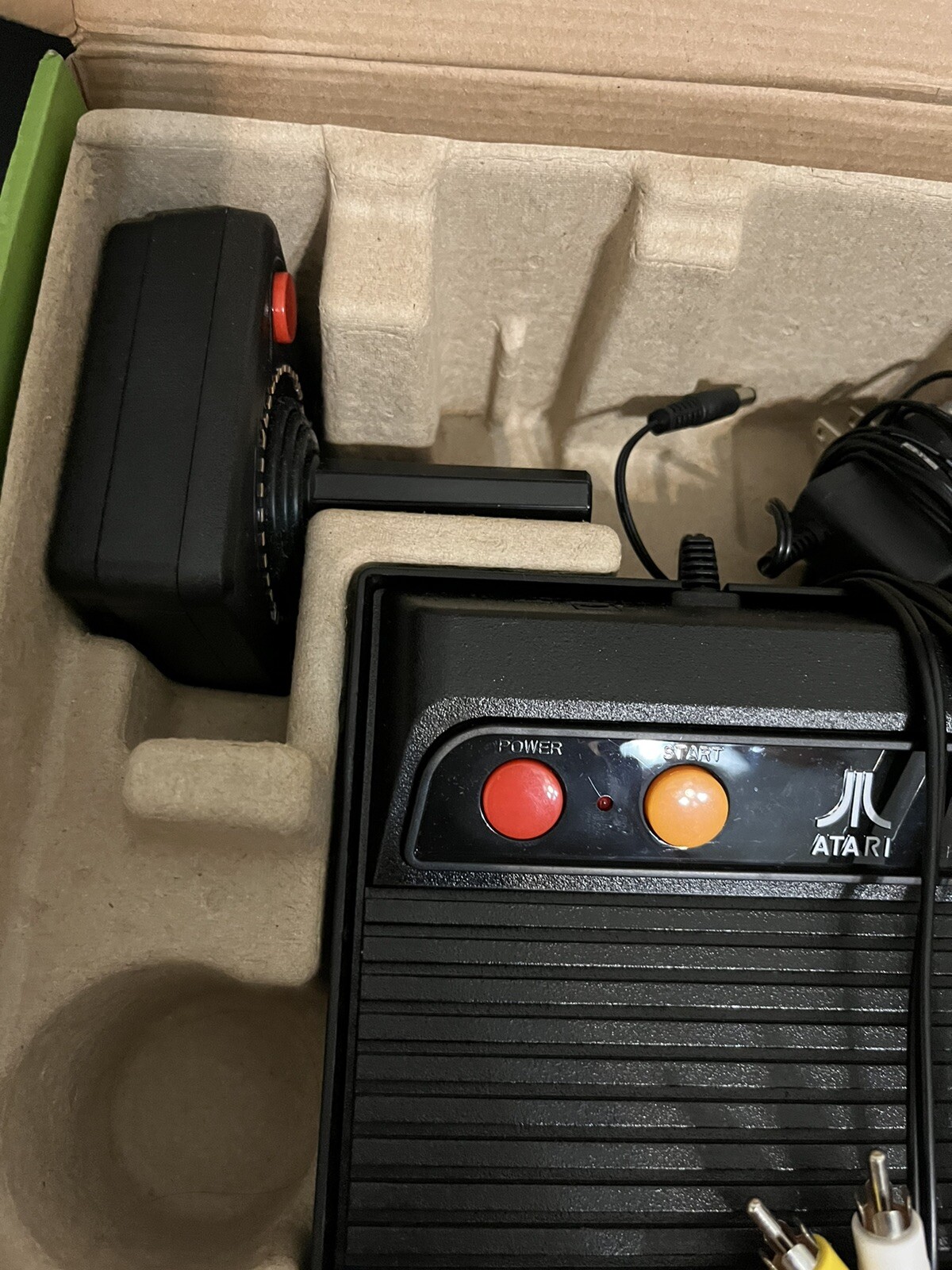 Atari Flashback 7 Classic Game Console 101 Built-in Games, Wireless Controllers