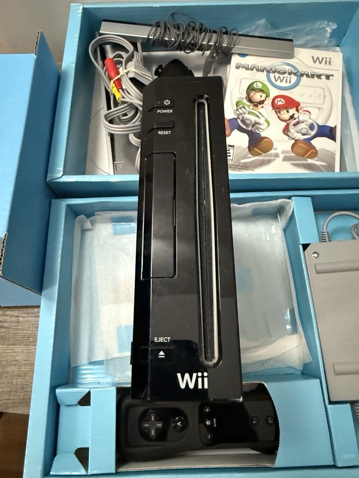 🔥Nintendo Wii Mario Kart Bundle| Tested & Working ! Complete In Box! See Pics🔥