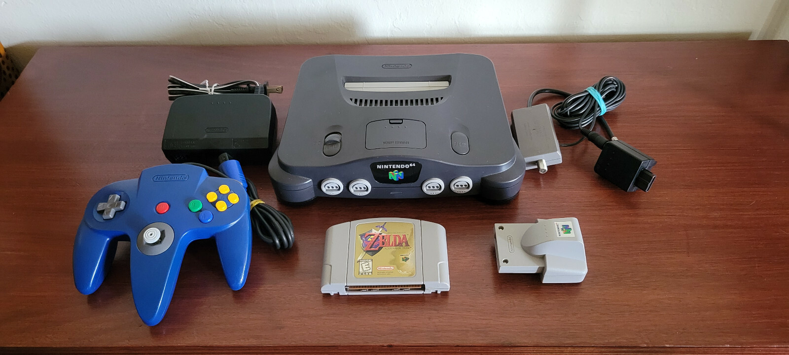 Nintendo 64 Charcoal Grey Console (NTSC) + Legend Of Zelda: Ocarina Of Time
