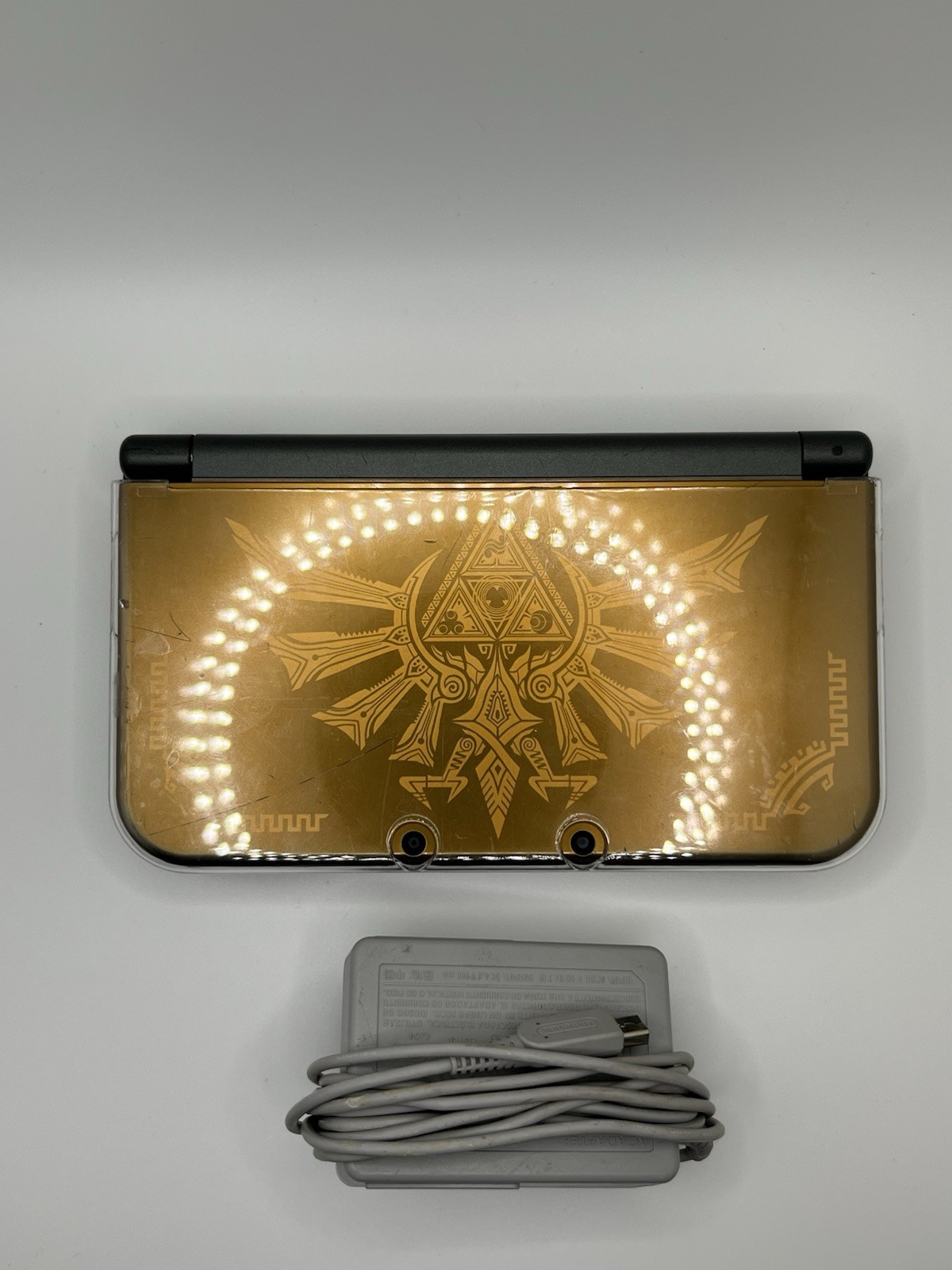 New Nintendo 3DS XL Zelda Hyrule Edition w/ Charger – AUTHENTIC & TESTED