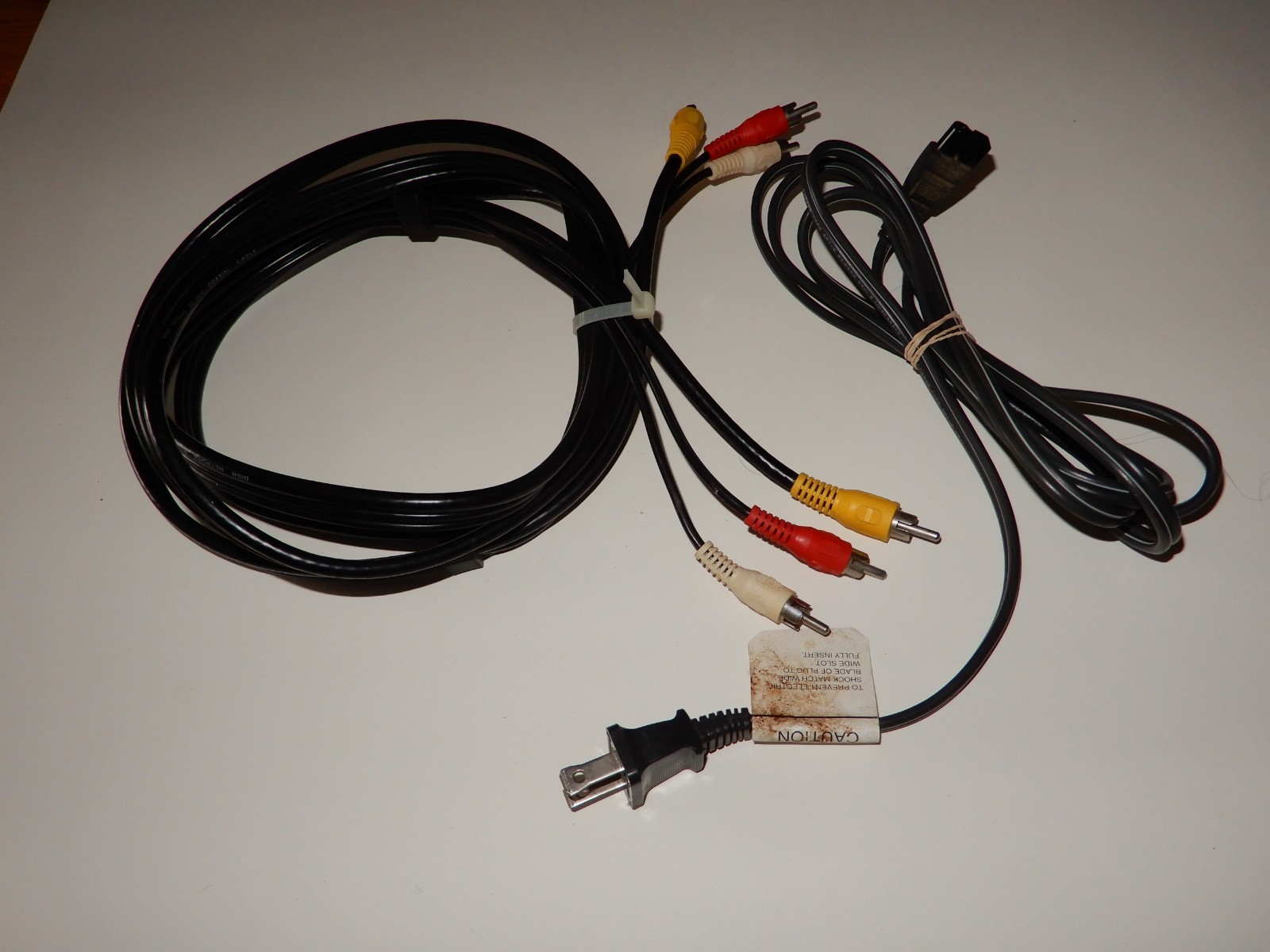 Sony Playstation Model # SCPH-1001 2 Controllers ac power cord stereo a/v cable