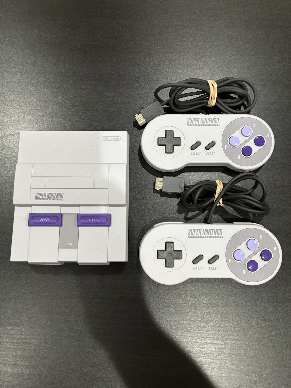 Super Nintendo Entertainment System SNES Classic Edition (2017)