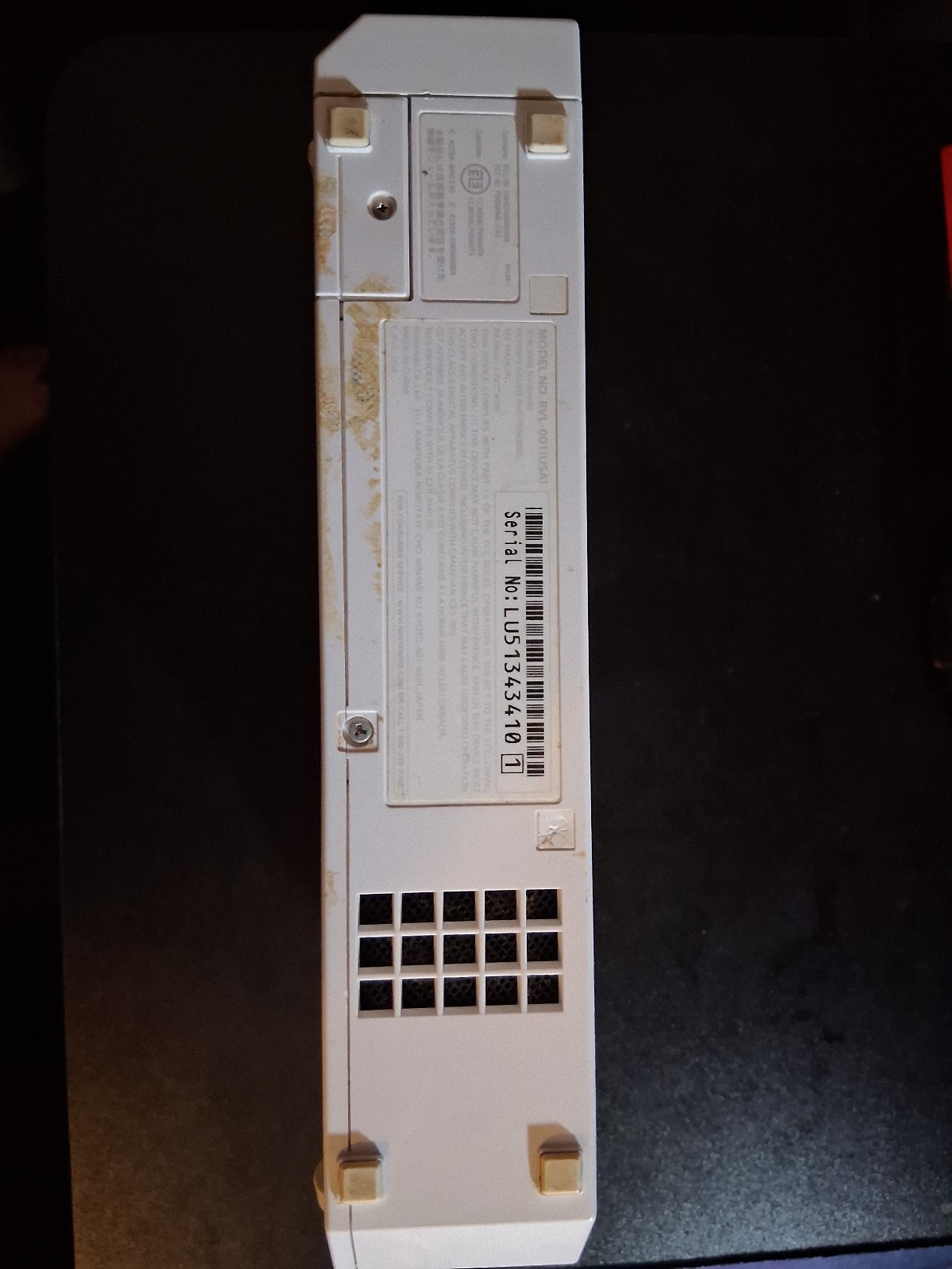 Nintendo Wii Console – White Used. With AV cable, power, and sensor bar